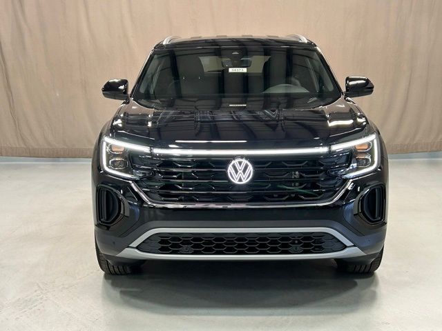 2024 Volkswagen Atlas Cross Sport 2.0T SE Technology