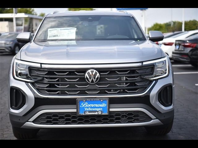 2024 Volkswagen Atlas Cross Sport 2.0T SE Technology