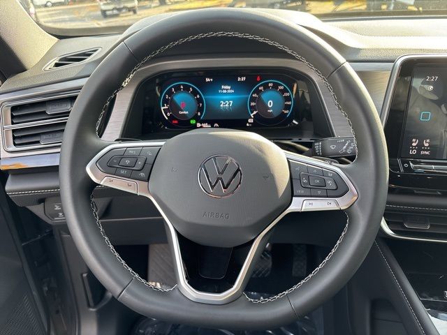 2024 Volkswagen Atlas Cross Sport 2.0T SE Technology