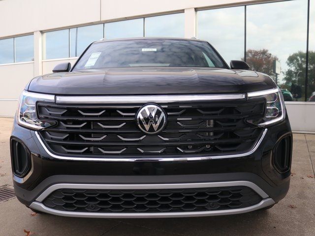 2024 Volkswagen Atlas Cross Sport 2.0T SE Technology