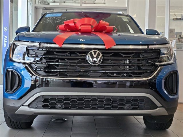 2024 Volkswagen Atlas Cross Sport 2.0T SE Technology