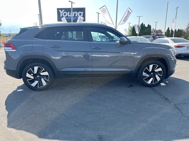 2024 Volkswagen Atlas Cross Sport 2.0T SE Technology