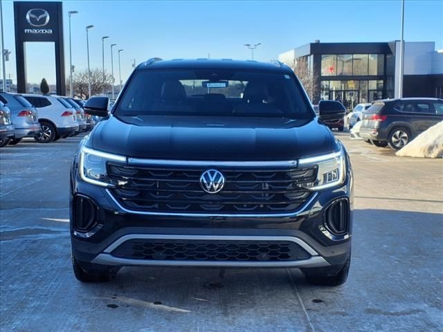 2024 Volkswagen Atlas Cross Sport 2.0T SE Technology