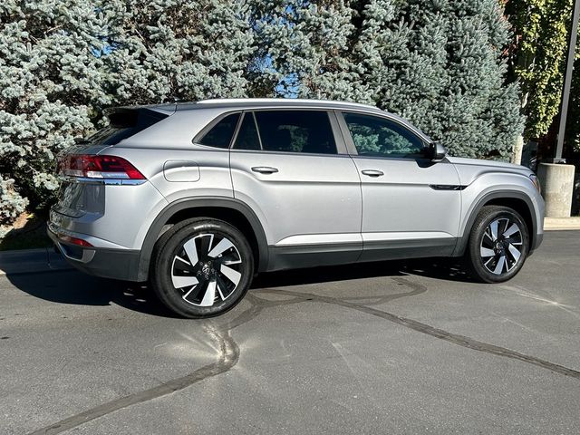 2024 Volkswagen Atlas Cross Sport 2.0T SE Technology