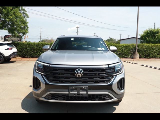 2024 Volkswagen Atlas Cross Sport 2.0T SE Technology
