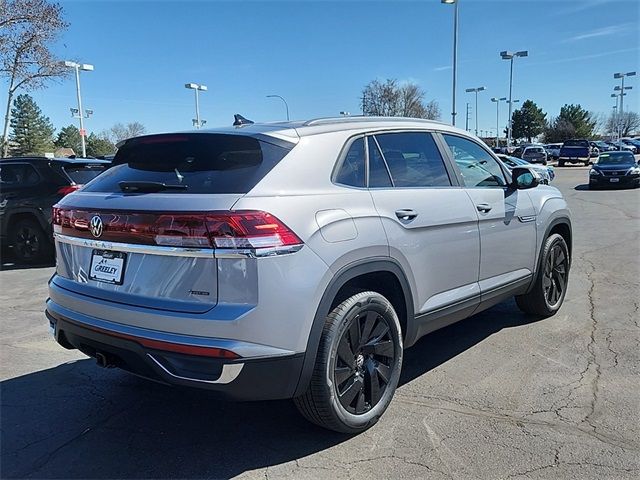 2024 Volkswagen Atlas Cross Sport 2.0T SE Technology