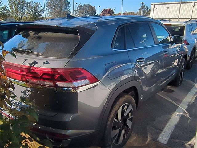 2024 Volkswagen Atlas Cross Sport 2.0T SE Technology