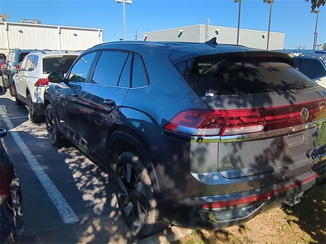 2024 Volkswagen Atlas Cross Sport 2.0T SE Technology