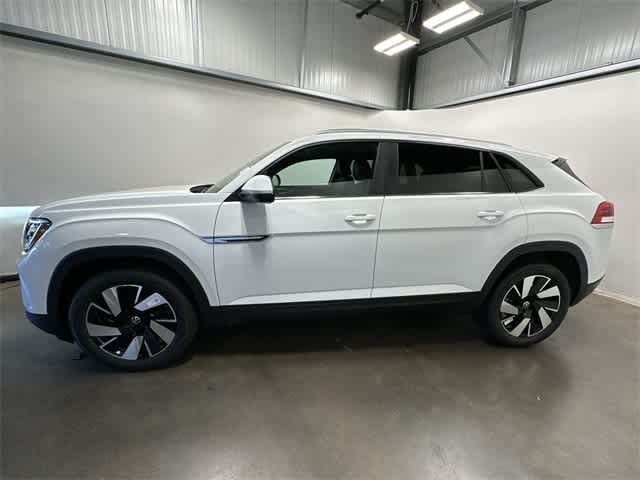 2024 Volkswagen Atlas Cross Sport 2.0T SE Technology