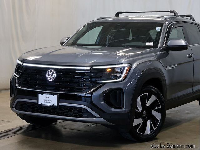 2024 Volkswagen Atlas Cross Sport 2.0T SE Technology