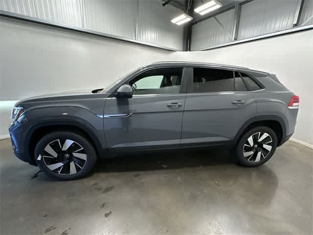 2024 Volkswagen Atlas Cross Sport 2.0T SE Technology