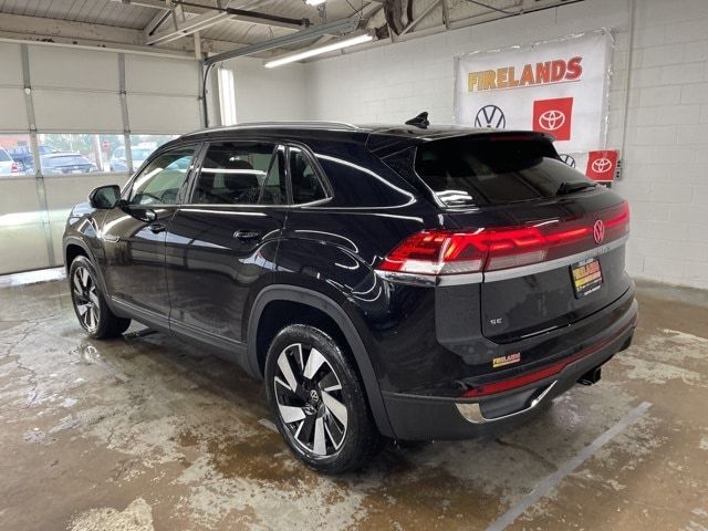 2024 Volkswagen Atlas Cross Sport 2.0T SE Technology