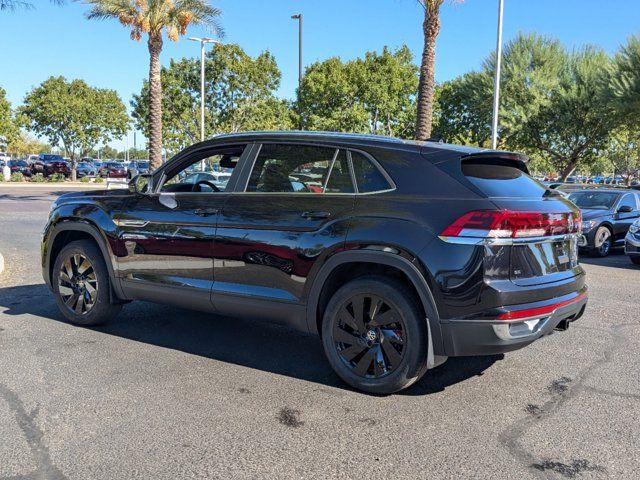 2024 Volkswagen Atlas Cross Sport 2.0T SE Technology