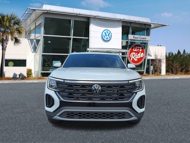 2024 Volkswagen Atlas Cross Sport 2.0T SE Technology