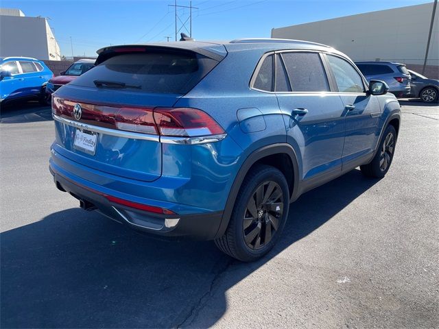 2024 Volkswagen Atlas Cross Sport 2.0T SE Technology