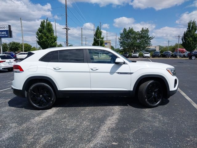 2024 Volkswagen Atlas Cross Sport 2.0T SE Technology