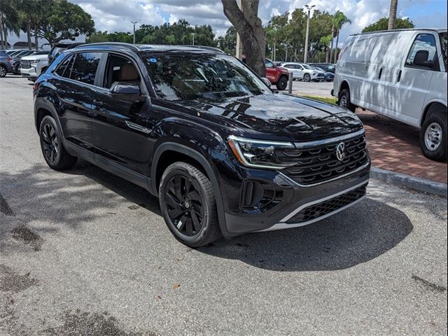 2024 Volkswagen Atlas Cross Sport 2.0T SE Technology