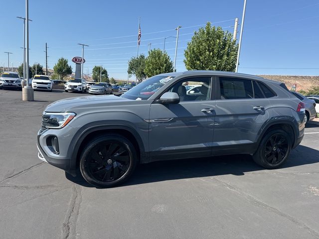 2024 Volkswagen Atlas Cross Sport 2.0T SE Technology