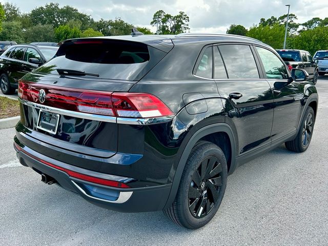 2024 Volkswagen Atlas Cross Sport 2.0T SE Technology