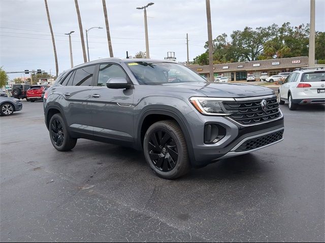 2024 Volkswagen Atlas Cross Sport 2.0T SE Technology