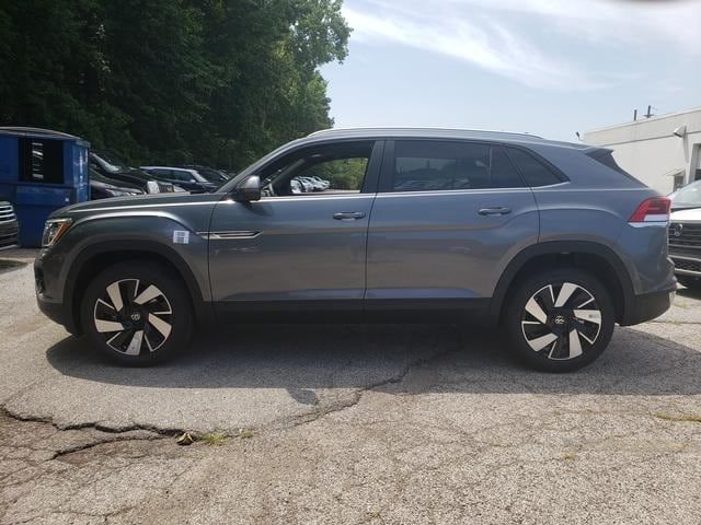 2024 Volkswagen Atlas Cross Sport 2.0T SE Technology