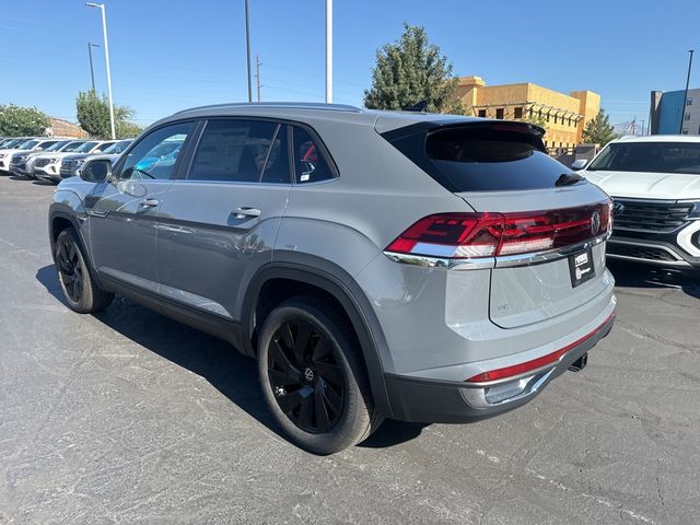 2024 Volkswagen Atlas Cross Sport 2.0T SE Technology