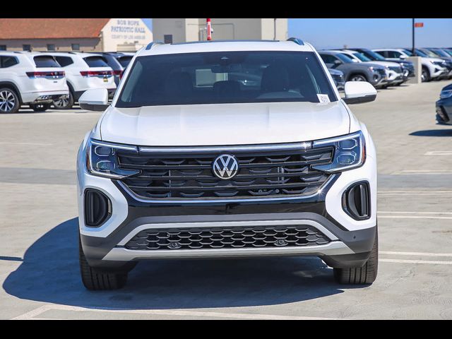 2024 Volkswagen Atlas Cross Sport 2.0T SE Technology