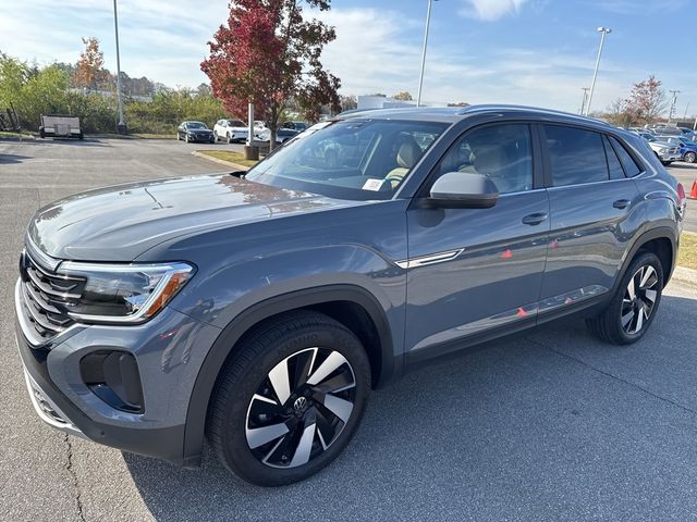 2024 Volkswagen Atlas Cross Sport 2.0T SE Technology