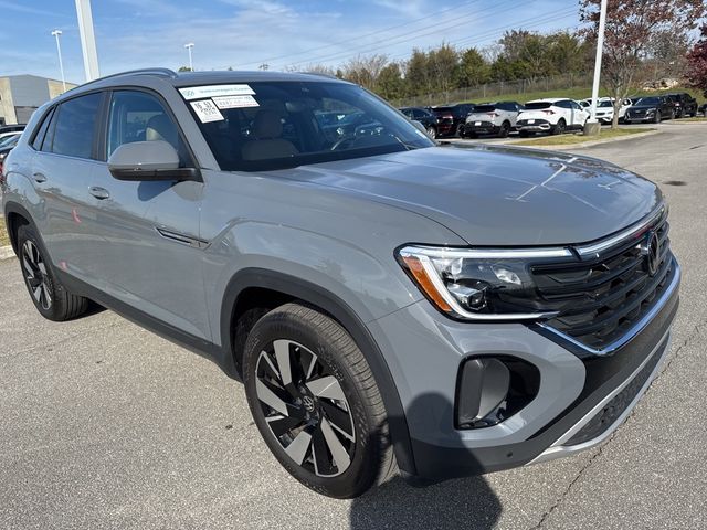 2024 Volkswagen Atlas Cross Sport 2.0T SE Technology