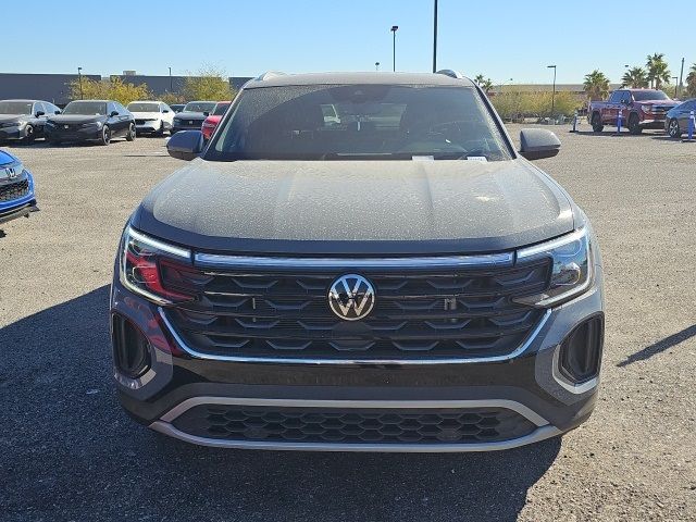 2024 Volkswagen Atlas Cross Sport 2.0T SE Technology