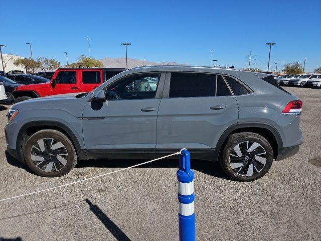 2024 Volkswagen Atlas Cross Sport 2.0T SE Technology