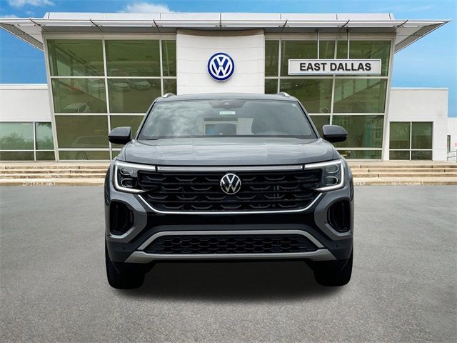 2024 Volkswagen Atlas Cross Sport 2.0T SE Technology