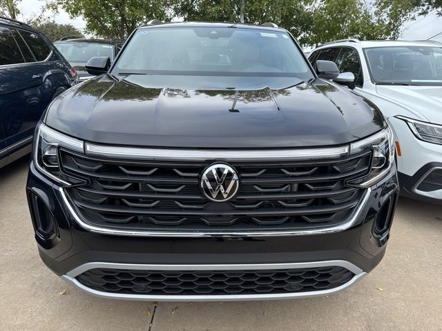 2024 Volkswagen Atlas Cross Sport 2.0T SE Technology