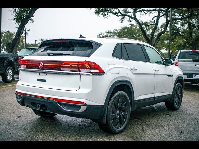 2024 Volkswagen Atlas Cross Sport 2.0T SE Technology