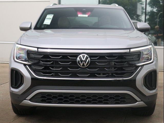 2024 Volkswagen Atlas Cross Sport 2.0T SE Technology