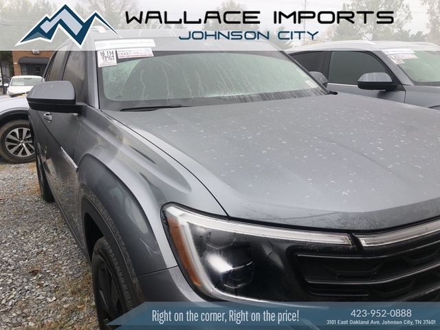 2024 Volkswagen Atlas Cross Sport 2.0T SE Technology