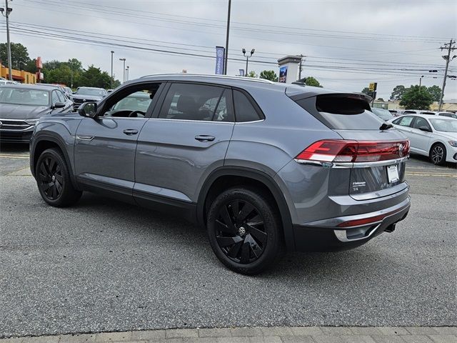 2024 Volkswagen Atlas Cross Sport 2.0T SE Technology