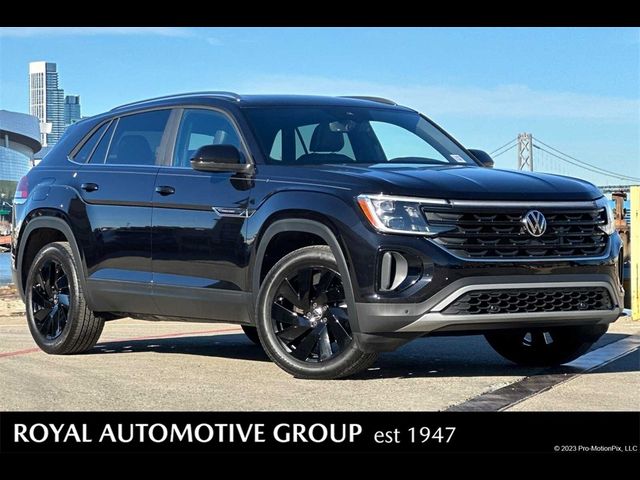 2024 Volkswagen Atlas Cross Sport 2.0T SE Technology