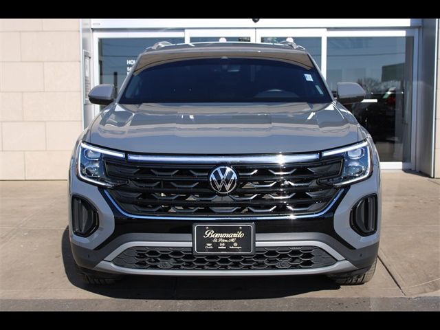 2024 Volkswagen Atlas Cross Sport 2.0T SE Technology