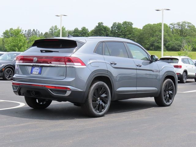 2024 Volkswagen Atlas Cross Sport 2.0T SE Technology