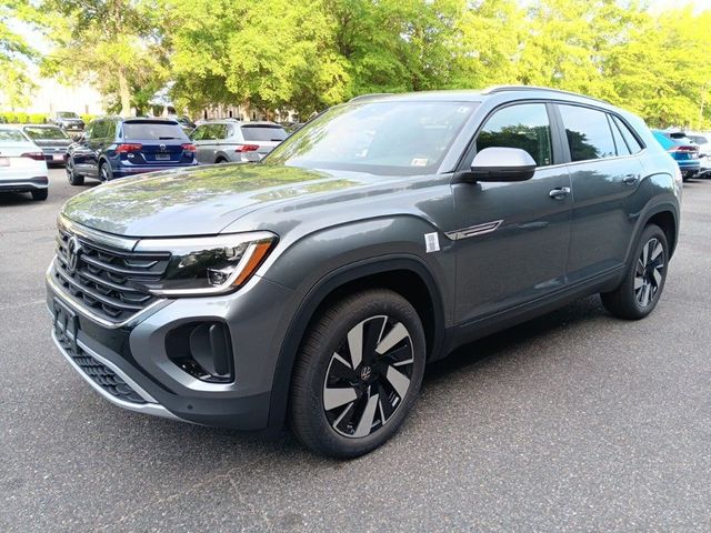 2024 Volkswagen Atlas Cross Sport 2.0T SE Technology