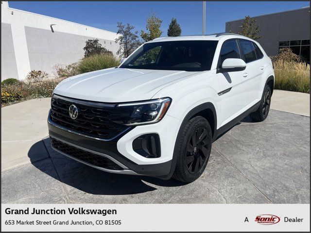 2024 Volkswagen Atlas Cross Sport 2.0T SE Technology