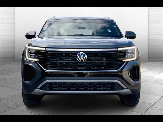 2024 Volkswagen Atlas Cross Sport 2.0T SE Technology