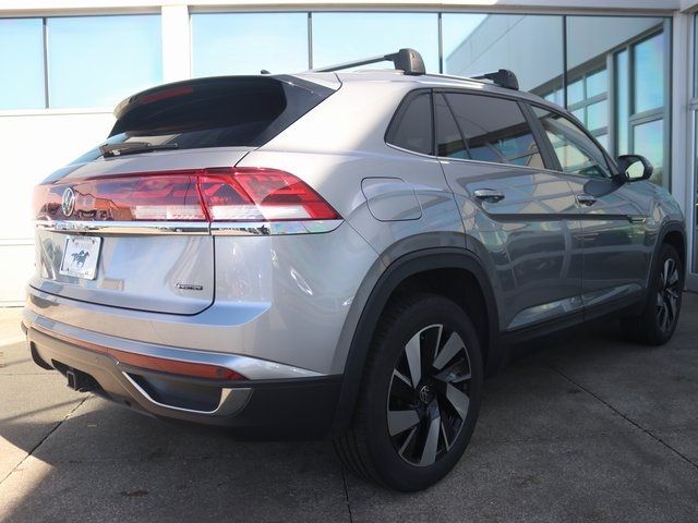 2024 Volkswagen Atlas Cross Sport 2.0T SE Technology