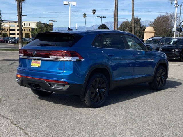 2024 Volkswagen Atlas Cross Sport 2.0T SE Technology