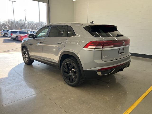 2024 Volkswagen Atlas Cross Sport 2.0T SE Technology