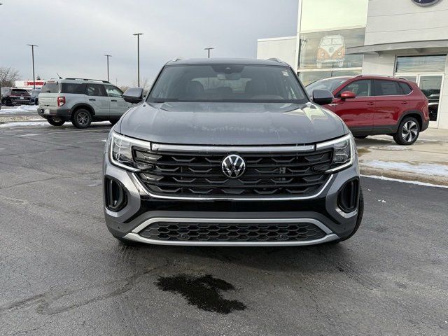 2024 Volkswagen Atlas Cross Sport 2.0T SE Technology