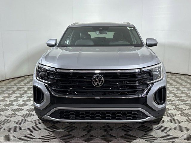 2024 Volkswagen Atlas Cross Sport 2.0T SE Technology