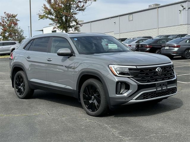 2024 Volkswagen Atlas Cross Sport 2.0T SE Technology