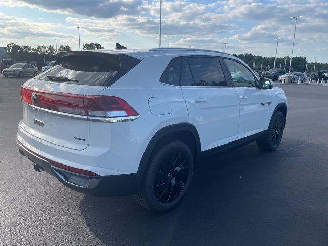 2024 Volkswagen Atlas Cross Sport 2.0T SE Technology